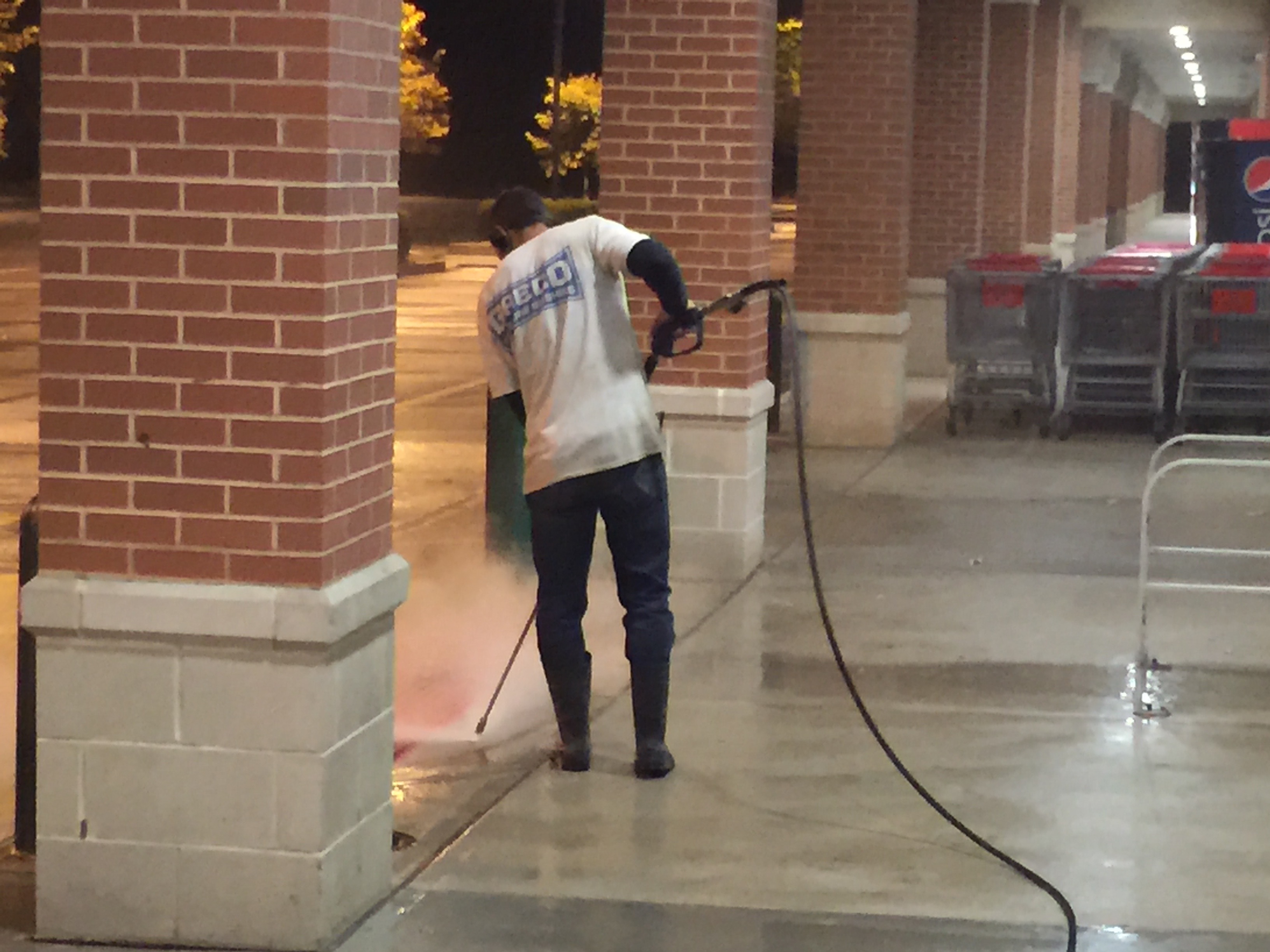 Professional Power Washing Company Removing gum at a shopping center in South Jersey